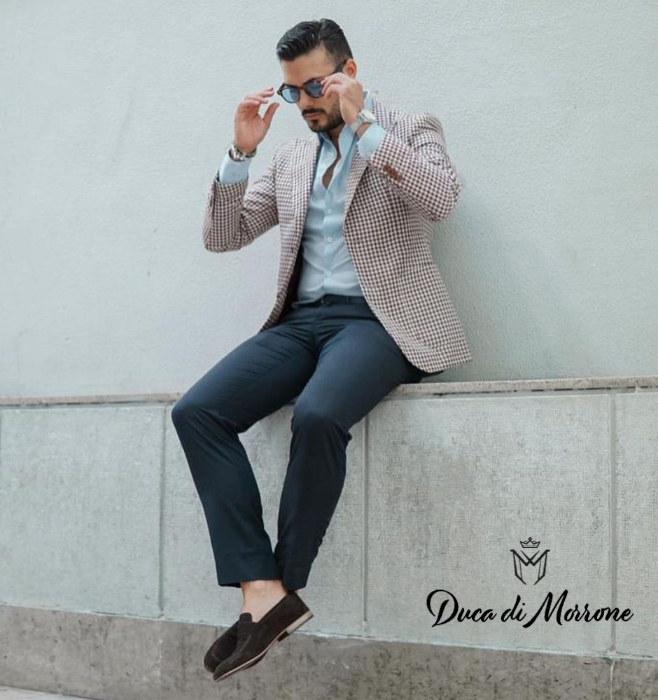 Giày Da Lộn: Đánh thức Nét đẹp Thời trang trong Quý Ông