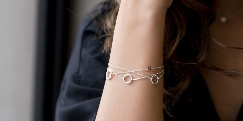 Chọn bạc từ thương hiệu uy tín để sử dụng bền lâu
