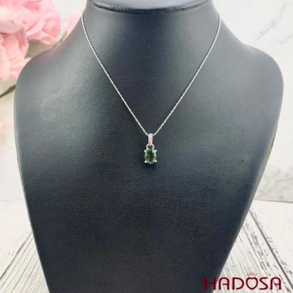 Có thể sử dụng đá tourmaline sắc xanh làm trang sức