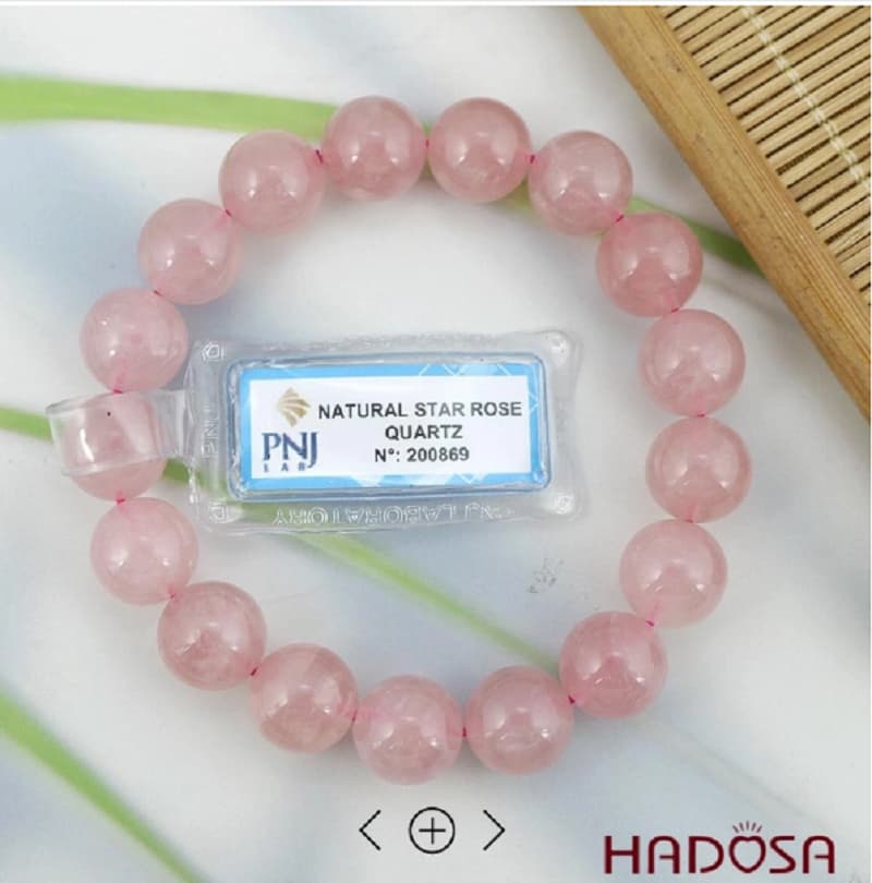 Đá thạch anh hồng giúp gắn kết tình cảm viên mãn cho người mệnh Thổ