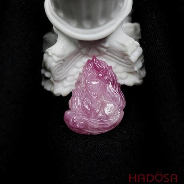 Mặt dây chuyền hồ ly làm từ đá Ruby cao cấp