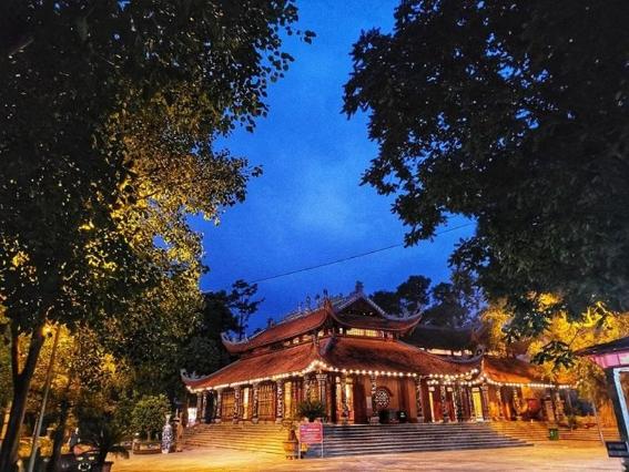 Đền Đông Cuông nơi thờ Mẫu Thượng Ngàn vô cùng linh thiêng ở Tây Bắc
