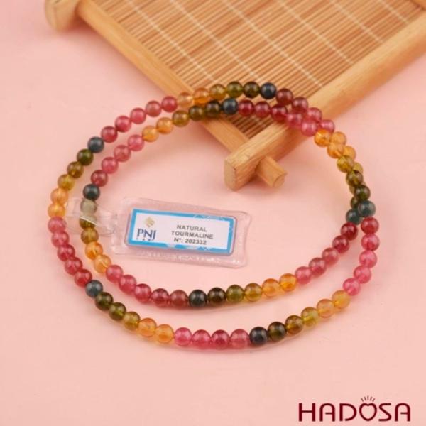 Mẫu vòng cuốn tourmaline hồng lục bảo với nhiều viên đá quấn quanh