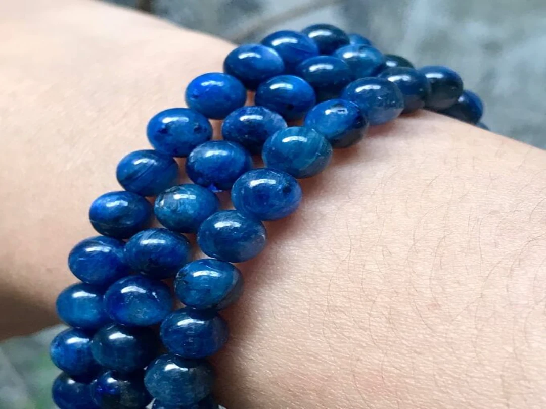 Các loại đá quý theo màu cho người mệnh Thủy