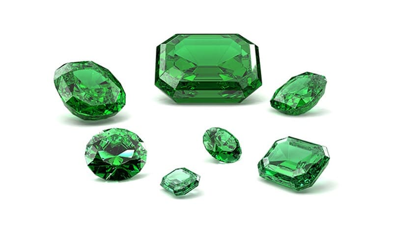 Lục bảo Brazil có màu sắc đa dạng, từ xanh lục nhạt đến xanh lục đậm
