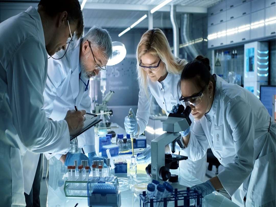 Người thuộc mệnh này hợp với công việc nghiên cứu, sáng tạo