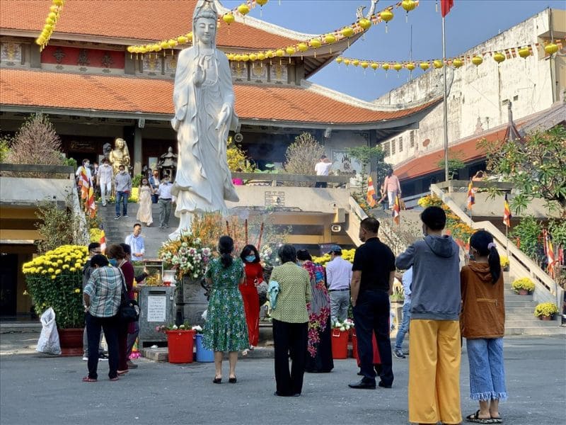 Những việc nên làm để mang lại may mắn trong ngày đầu năm mới