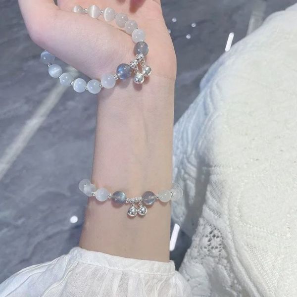 Thị trường trang sức xuất hiện nhiều vòng đá Opal giả