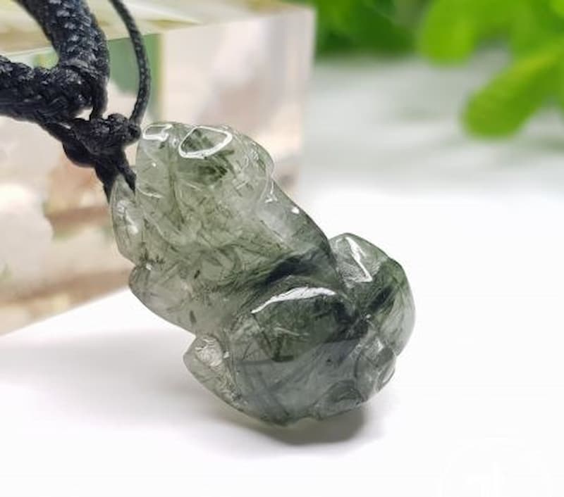 Tỳ hưu là linh vật có linh tính rất mạnh trong phong thủy