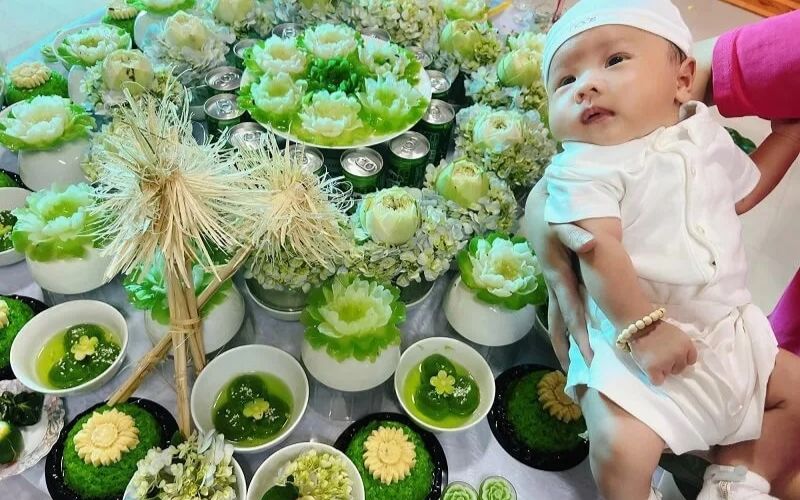 Nghi thức cúng, đọc nội dung bài văn khấn cúng đầy tháng cho bé