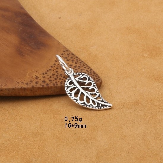 Mặt treo lá rỗng 16*9mm