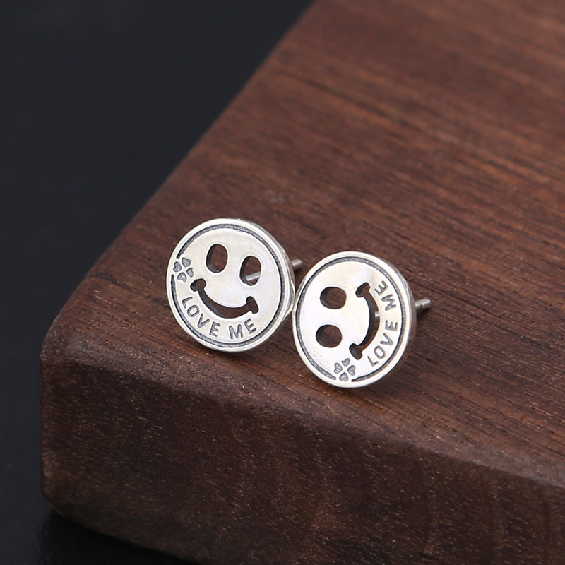 Bông tai bạc mặt cười