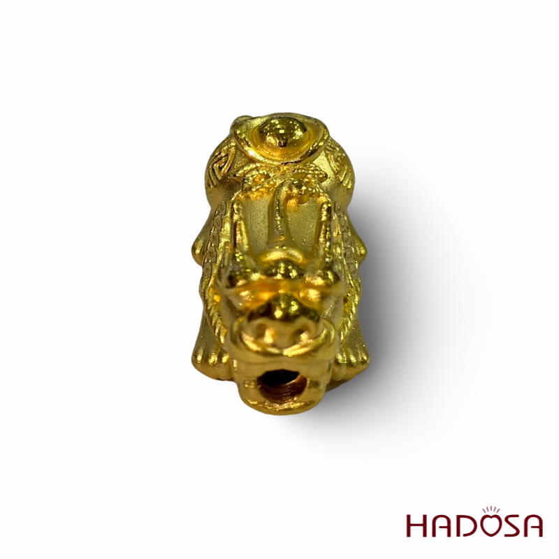 Charm Tỳ Hưu 37x18mm lưng thỏi vàng 24K 10.75f