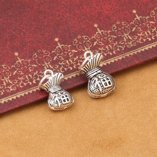 Mặt treo túi tiền