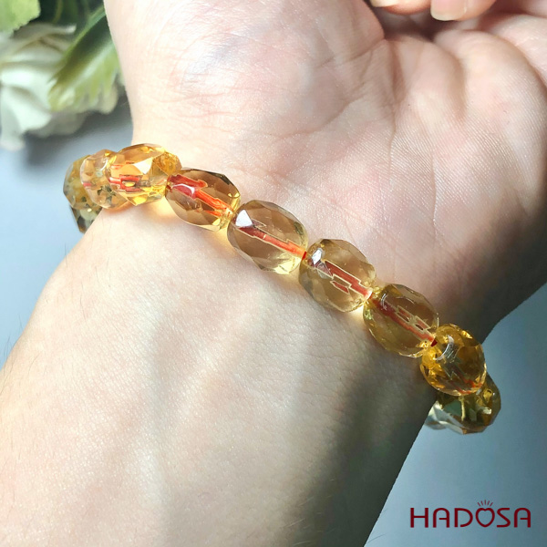 Thạch anh vàng cắt giác hạt thuôn 8*11mm 4A