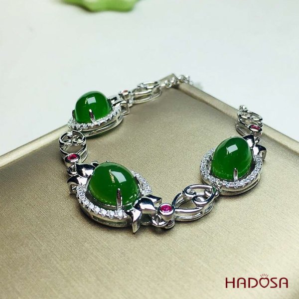 Lắc tay Ngọc Bích Canada(7*9mm) Bạc 925