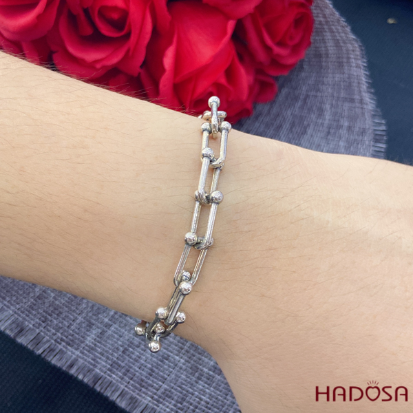 Lắc tay dạng mắt xích