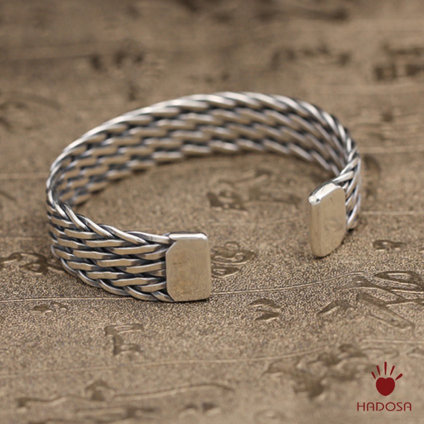 Vòng tay kiềng bạc