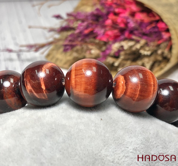 Vòng Thạch Anh Mắt Hổ nâu đỏ 14mm tỳ hưu bạc mạ vàng