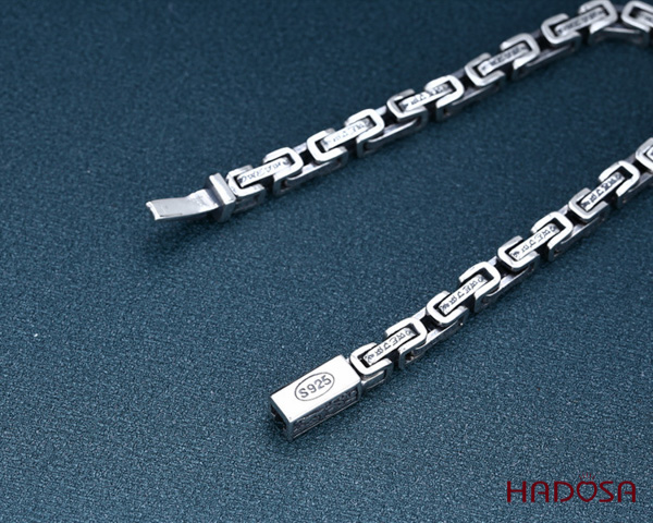 Vòng tay bạc đẹp