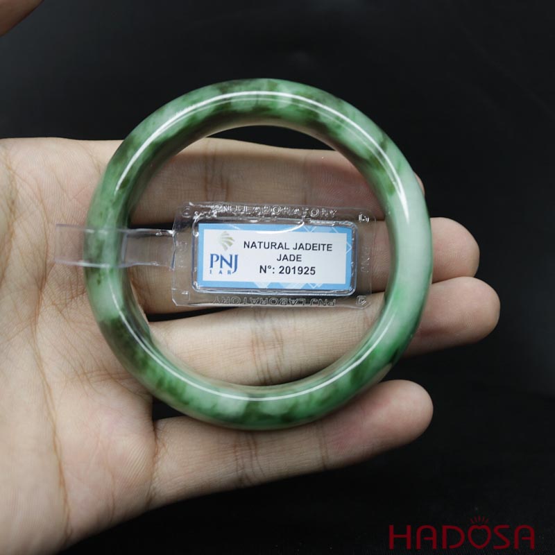 Vòng-Ngọc-Cẩm-Thạch-lá-hẹ-bạch-lí-ni57-1