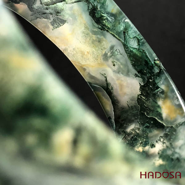 Vòng kiềng Mã Não Rêu ni 50mm