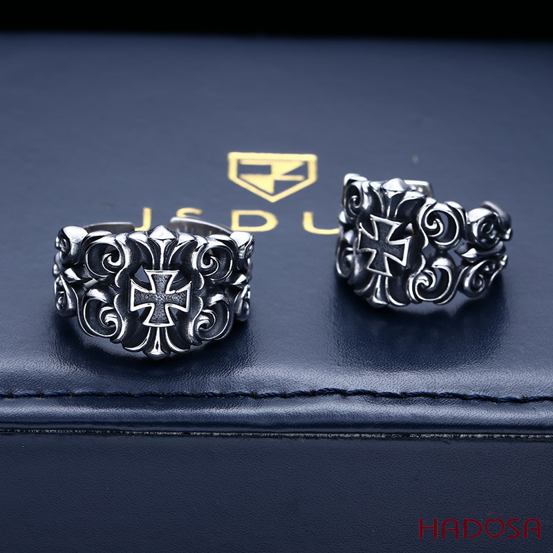 Nhẫn bạc Chrome Heart