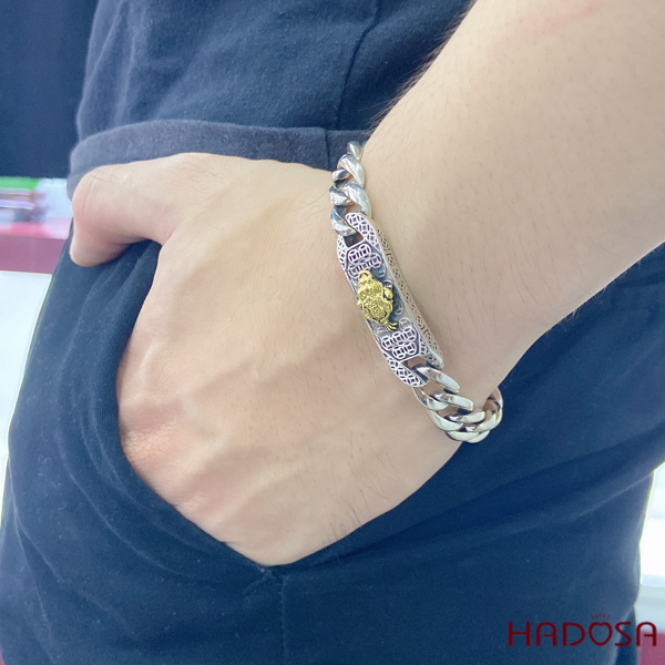 Vòng tay nam bằng bạc Tỳ Hưu