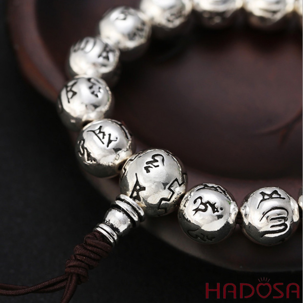 Vòng hạt bạc Thái