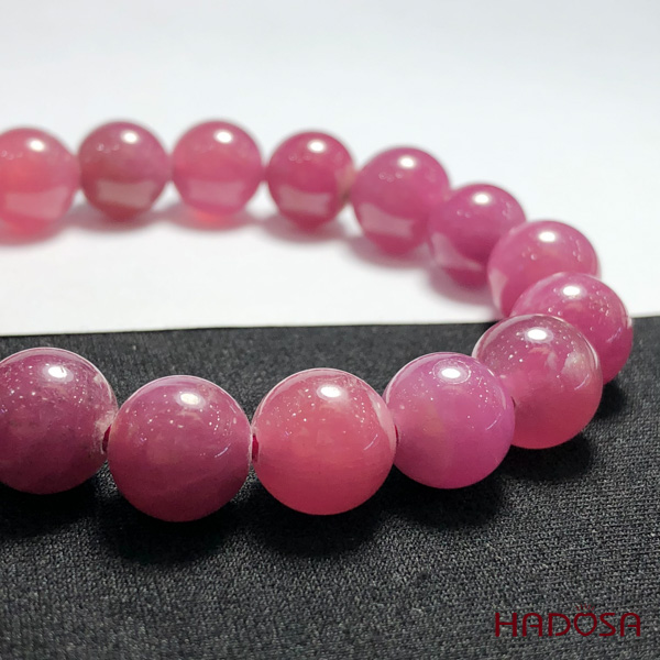 Vòng Ruby Thái hồng trong đậm 10mm cao cấp