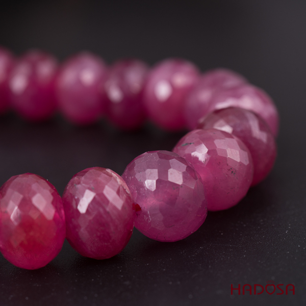 Vòng chuỗi Ruby Thái đỏ cắt giắc 08x10mm cao cấp