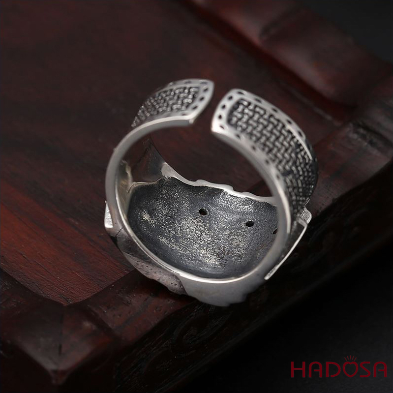 Nhẫn bạc Thái sảnh bài