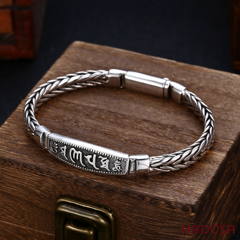 Vòng tay bạc đẹp Om mani padme hum