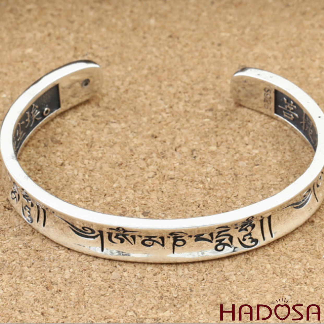 Vòng kiềng bạc Thái handmade