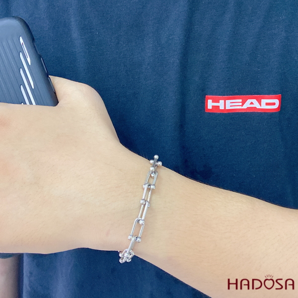 Lắc tay dạng mắt xích