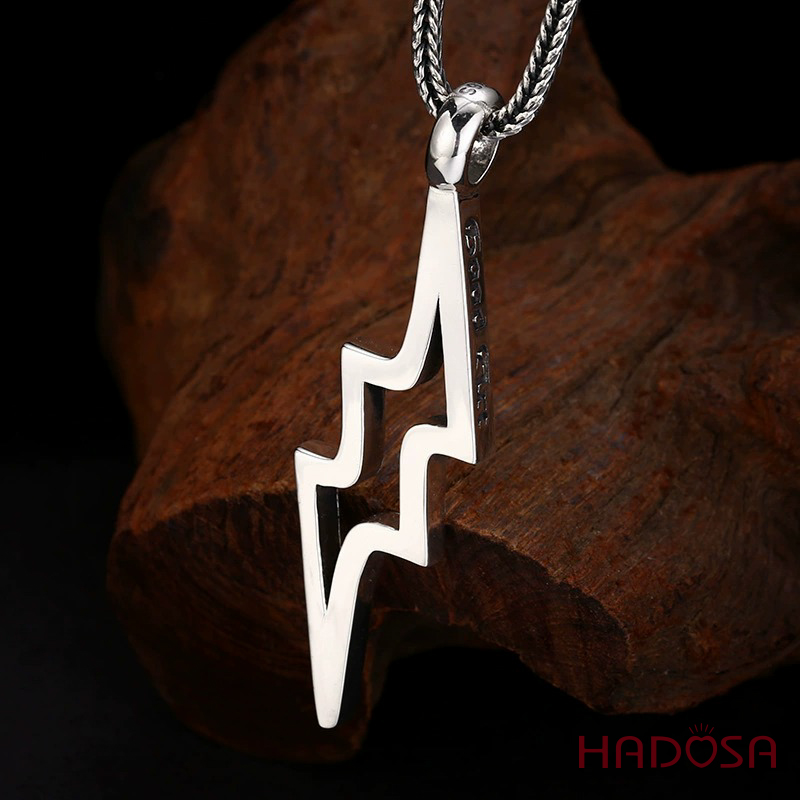 Mặt dây chuyền bạc nam Tia Chớp