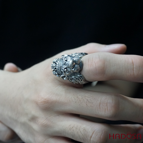Nhẫn bạc Thái Sư Tử