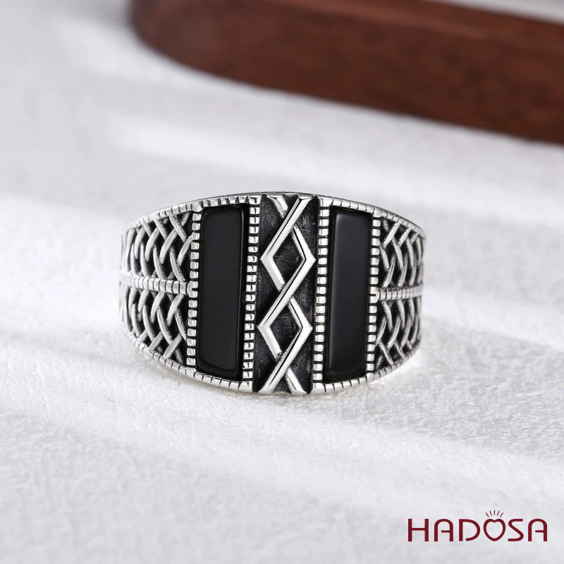 Nhẫn nam bạc Thái đá đen