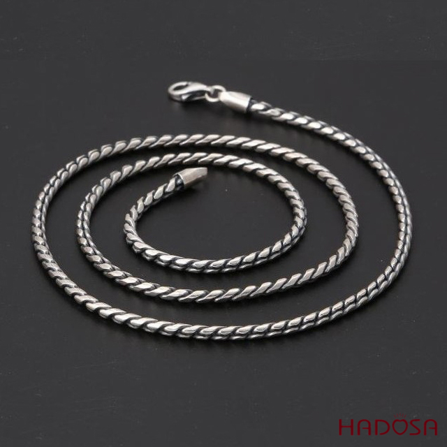 Dây chuyền bạc Thái