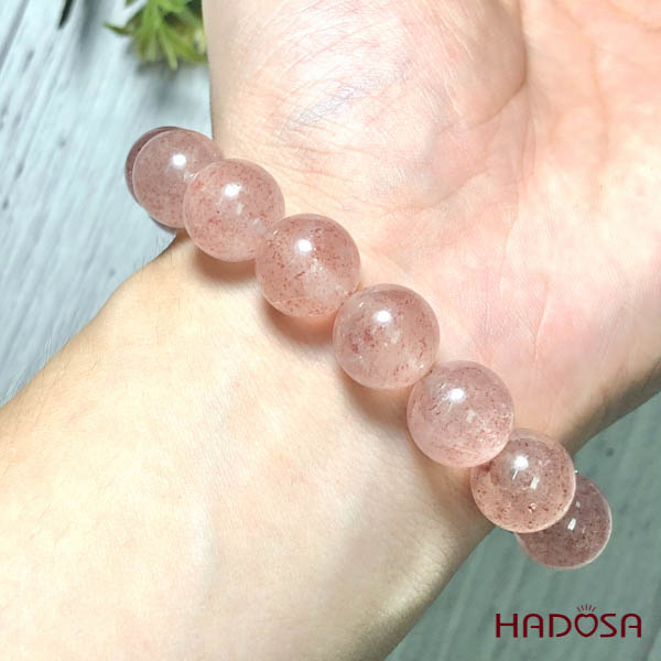 Vòng tay đá Thạch Anh Dâu Tây 12mm chuẩn 3A