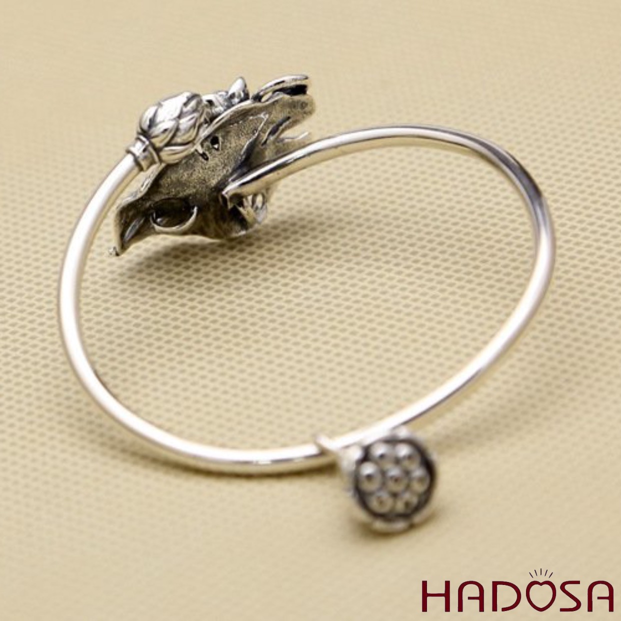 Vòng kiềng bạc lá sen bạc Thái