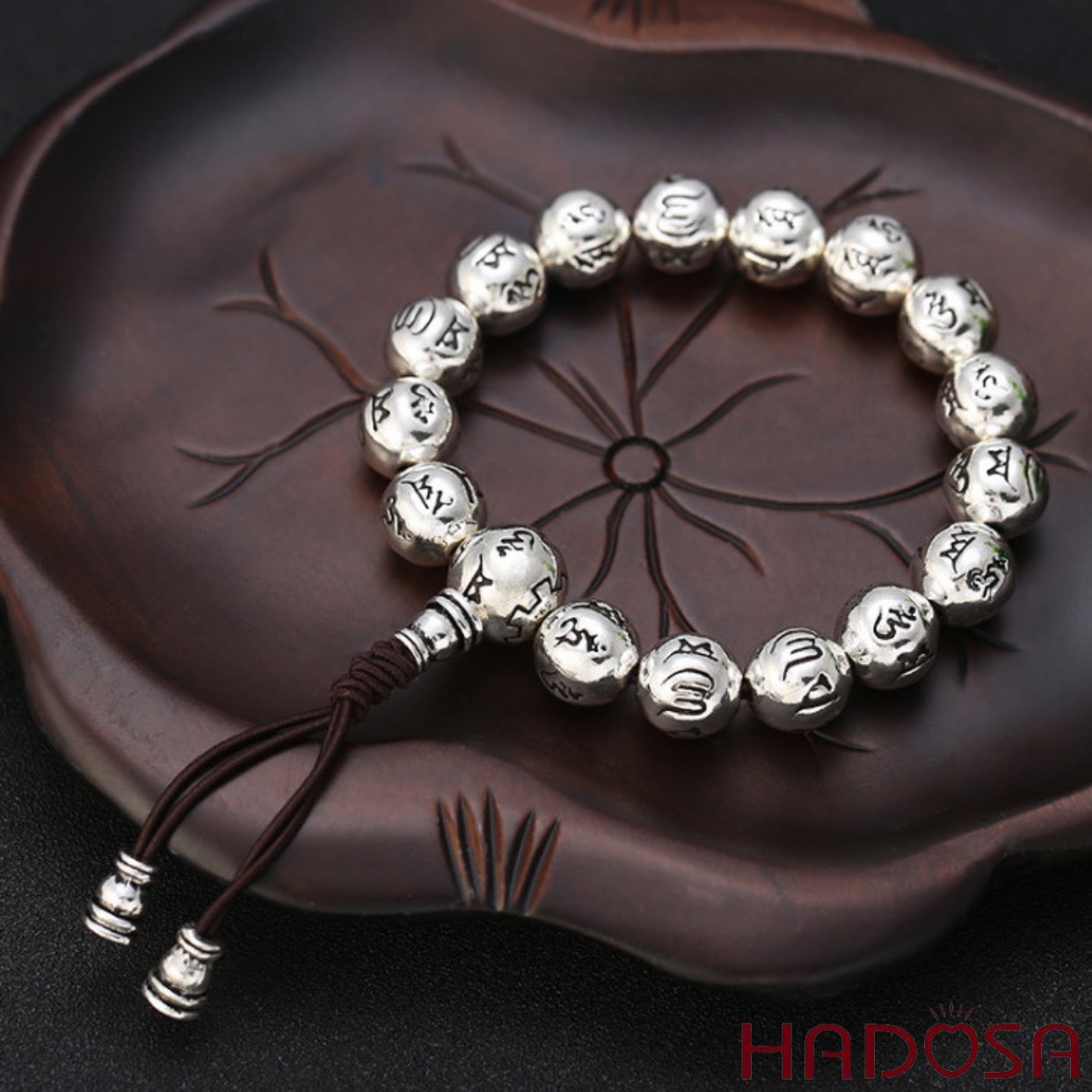 Vòng hạt bạc Thái