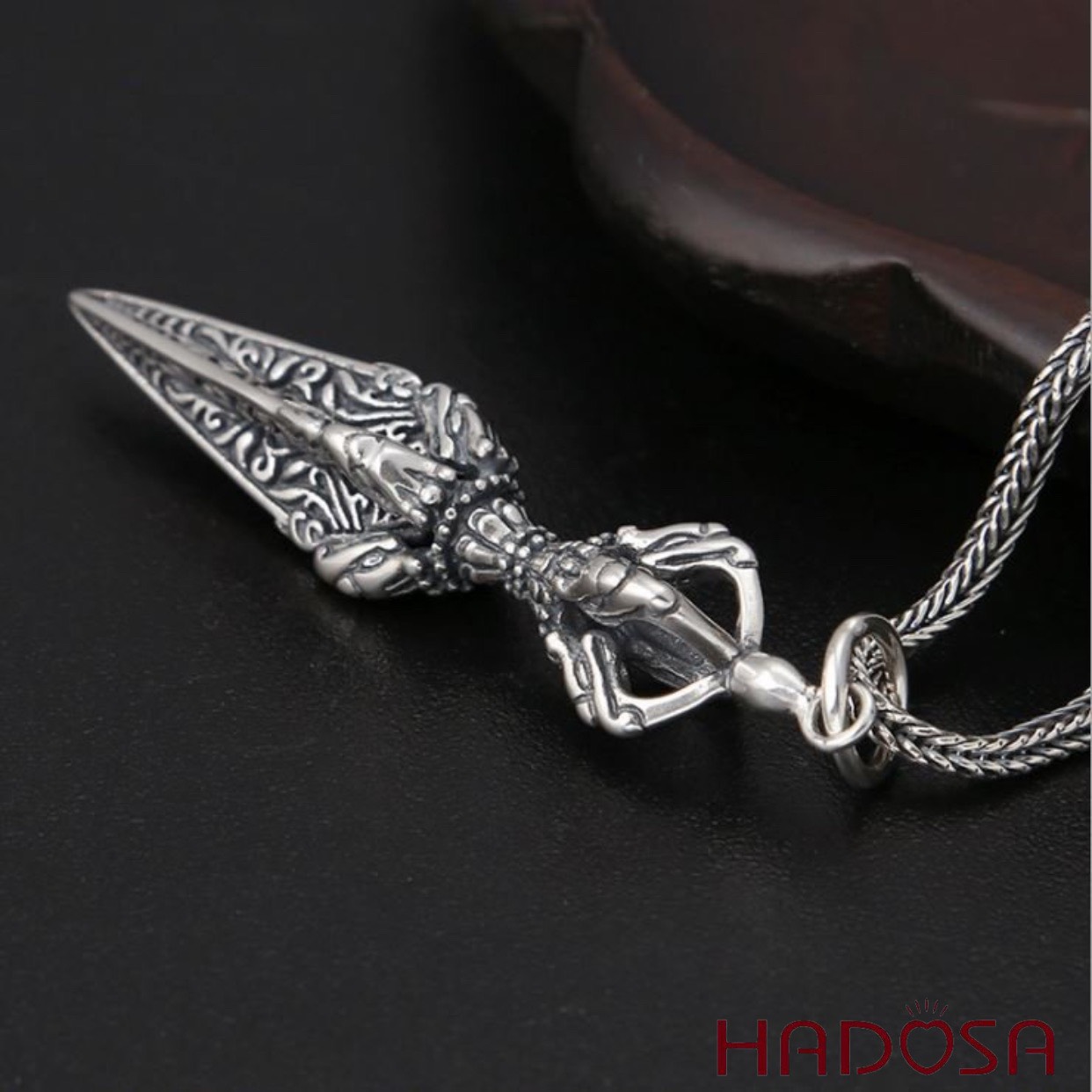 Mặt dây chuyền bạc Thái Dao Phổ Ba