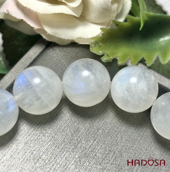 Vòng đá Mặt Trăng 11mm chuẩn 3A