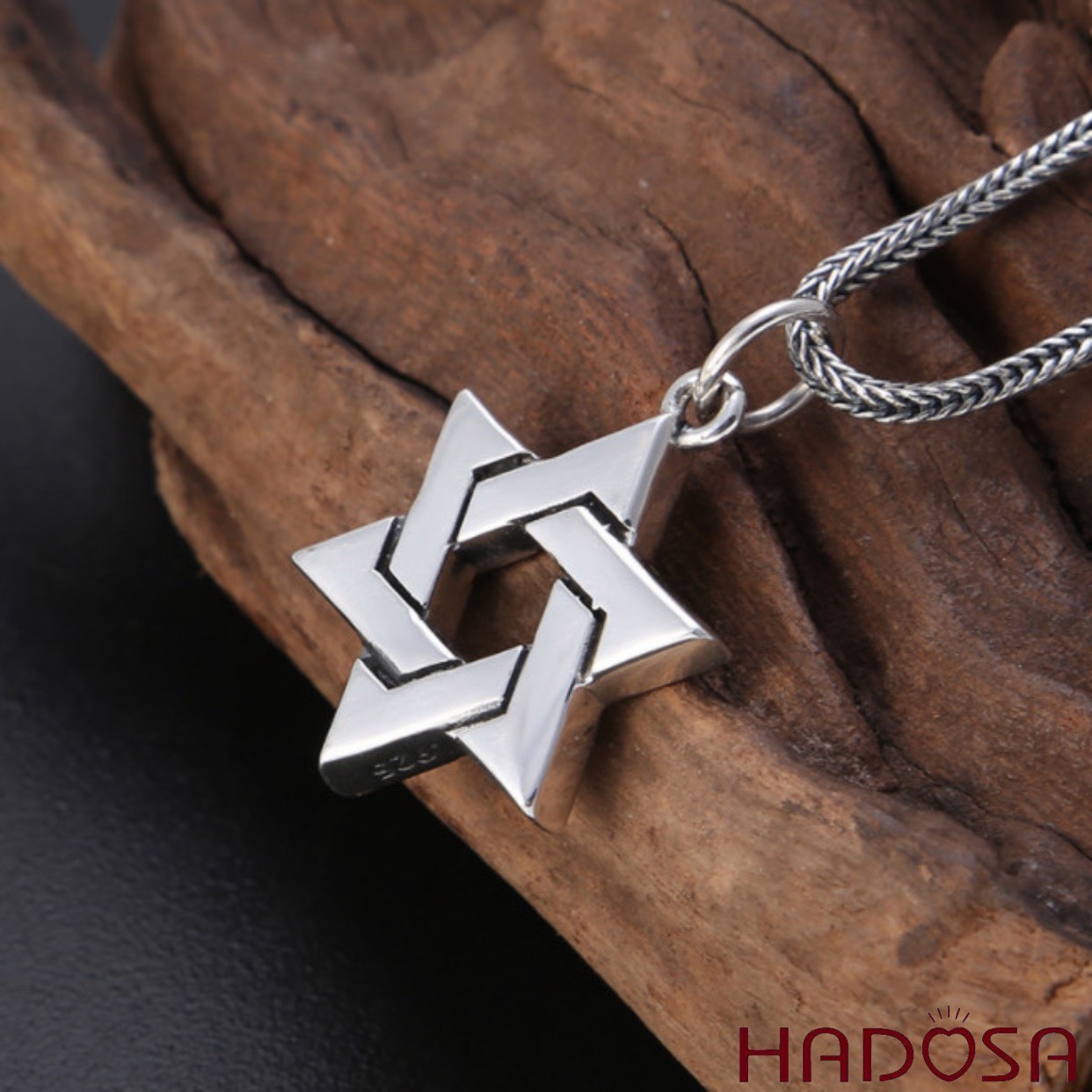 Mặt dây chuyền bạc Thái nam