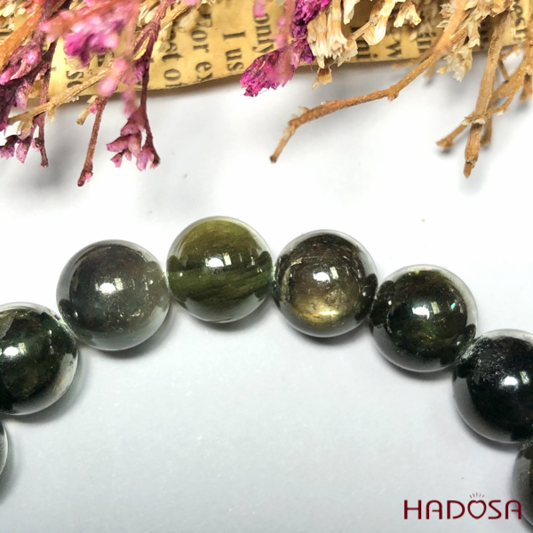 Vòng đá Sapphire ánh titan cao cấp 8mm chuẩn 5A