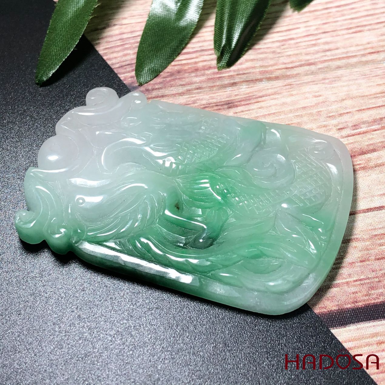 Tượng Cẩm Thạch Hình Rồng xanh lí trong 70x46mm