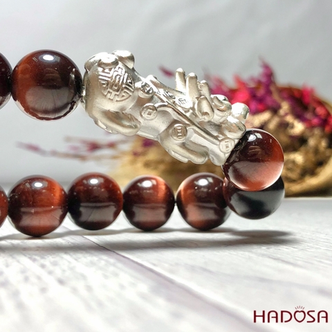 Vòng thạch anh mắt hổ nâu đỏ 10mm mix tỳ hưu bạc