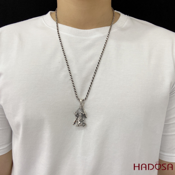 Mặt dây chuyền Quan Công bạc Thái