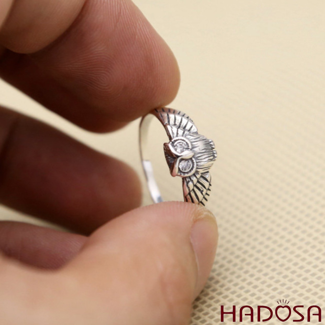 Nhẫn nam đeo ngón út